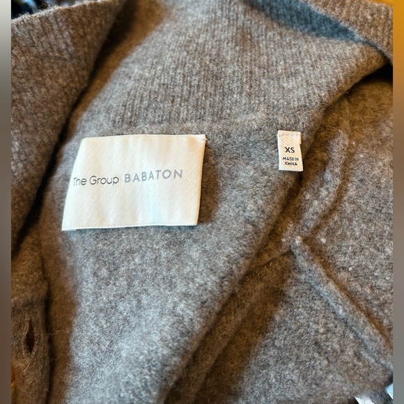 Aritzia Nour sweater - Picture 4 of 4